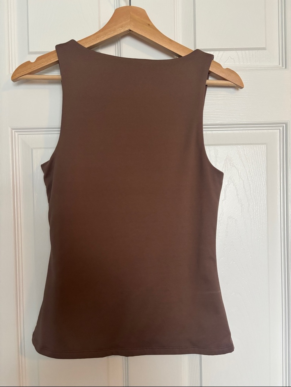 Reitmans R Essentials basic scoop neck tank top - Picture 6 of 6